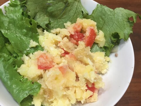 トマト入り生おから入りポテトサラダ